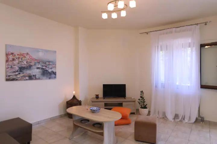 Skopelos Chara'S Lux Apartment 外观 照片
